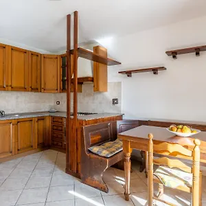 https://enzas-petite-maison.it-tuscanyhotel.com